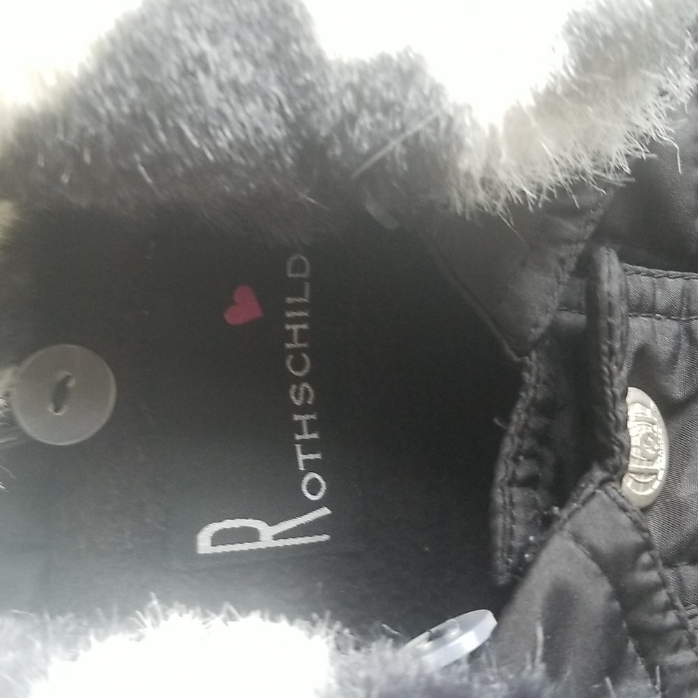 (S) Rothschild Girls's Faux Fur Collared Vest ❤ Snap Buttons ❤ Removable Collar - Picture 4 of 11